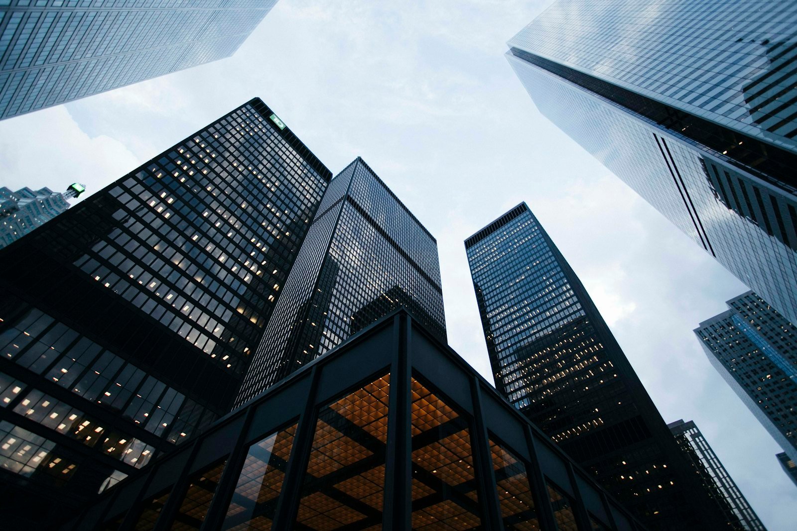 City commercial towers